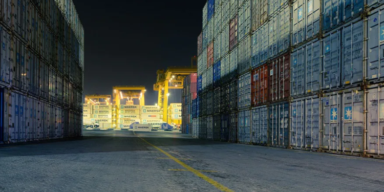 A.P. Moller – Maersk and DP World Partner to Decarbonize Logistics and Improve Customer Services